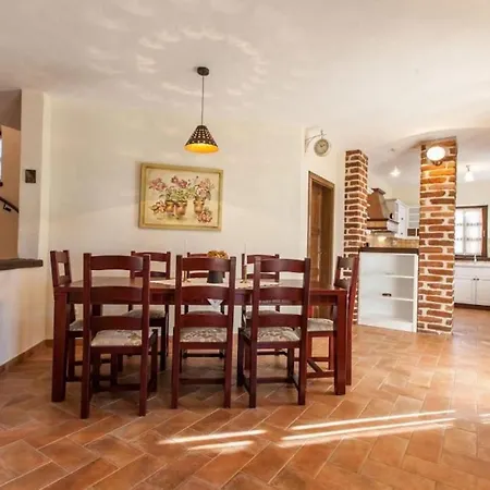 Blueview Fragaria 4*